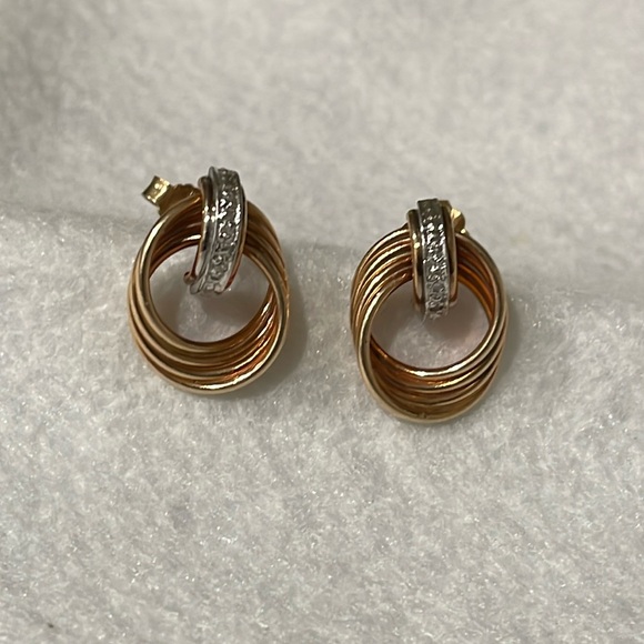 14K Yellow Solid  Gold Vintage Diamond Twist Trim Statement Stud Earrings - Picture 2 of 5